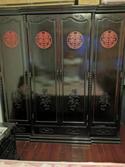 實木家具老瓷器老式家具回收高于同行的回收價等你咨詢