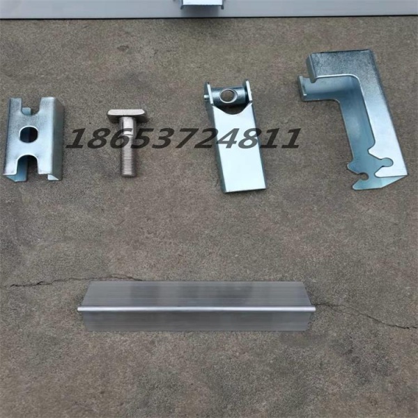 山東向上金品防溢裙板夾持器 碳鋼材質 質量可靠