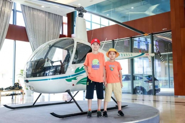 蘇州三六六社會實踐青少年直升機飛行體驗研學活動火熱招募中